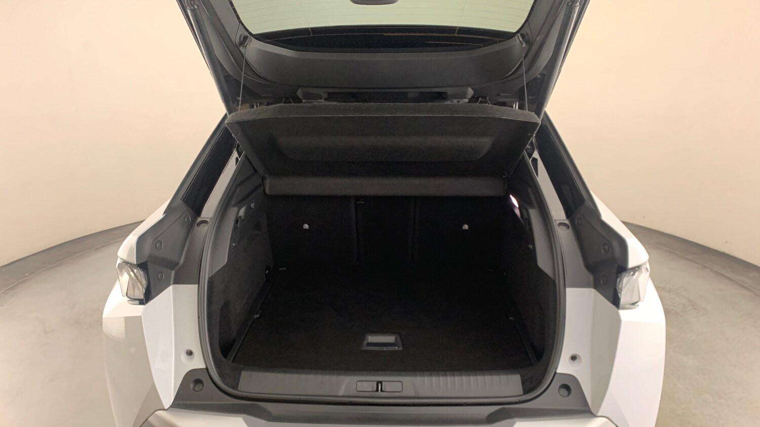 Used Peugeot 3008 2024 for sale - 76327694: Photo 5