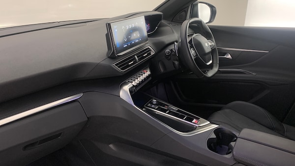 Used Peugeot 3008 2024 for sale - 75247979: Photo 2