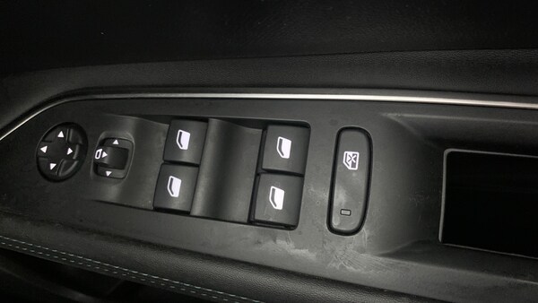 Used Peugeot 3008 2024 for sale - 75247979: Photo 38