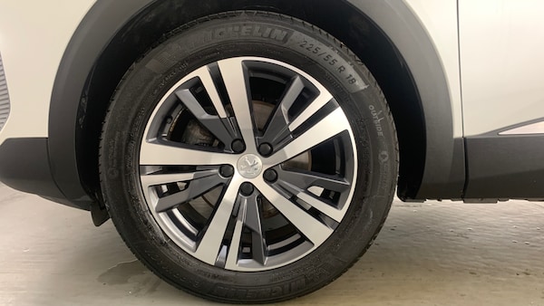 Used Peugeot 3008 2024 for sale - 75247979: Photo 6