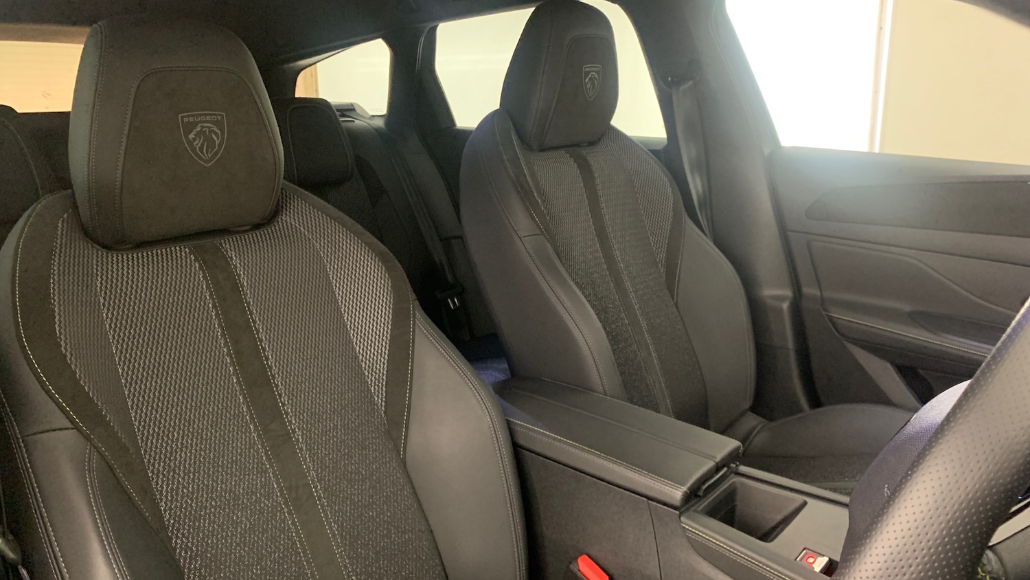 Used Peugeot 308 2025 for sale - 77009434: Photo 44