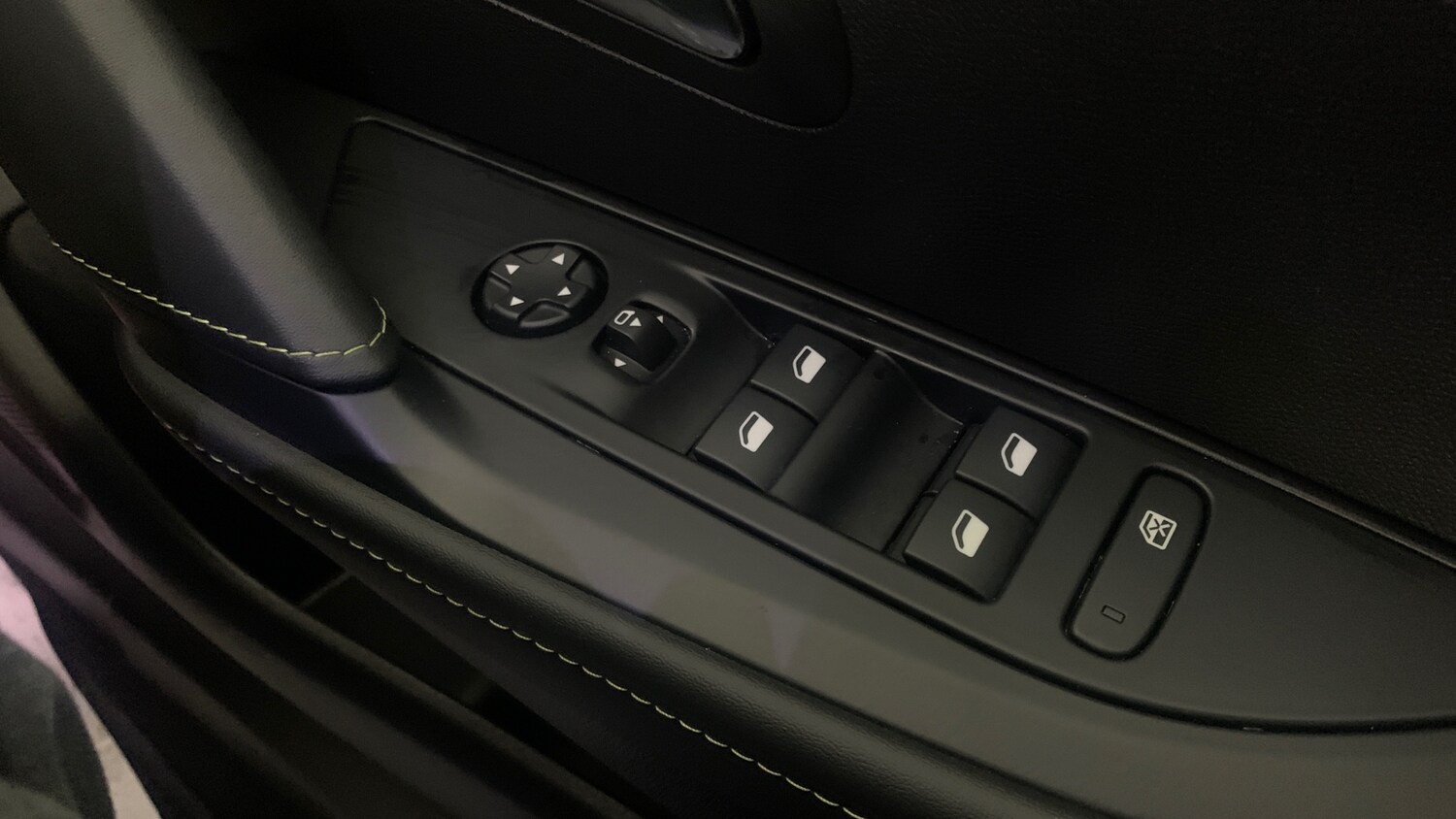 Used Peugeot 208 2025 for sale - 77470208: Photo 44