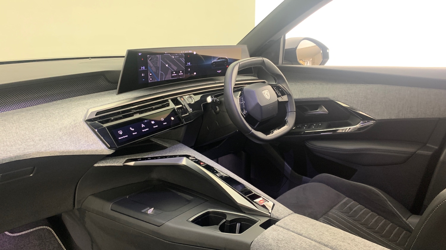 Used Peugeot 5008 2024 for sale - 77551346: Photo 2