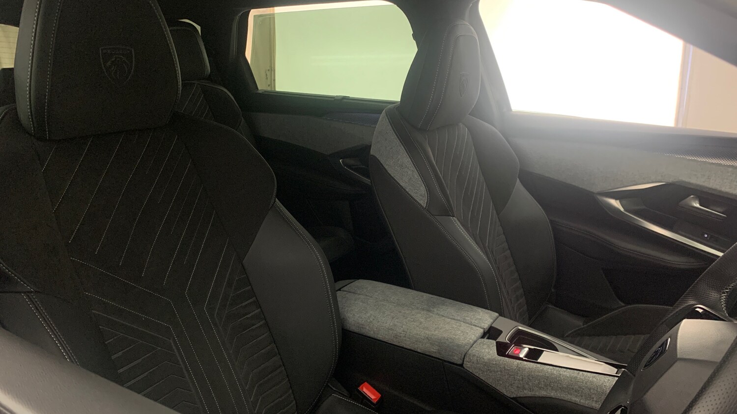 Used Peugeot 5008 2024 for sale - 77551346: Photo 44