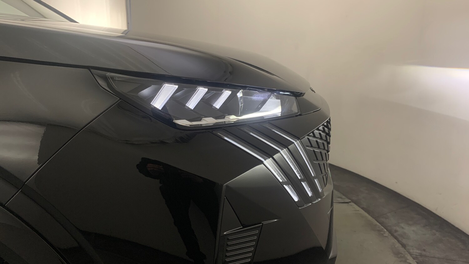 Used Peugeot 5008 2024 for sale - 77551346: Photo 49