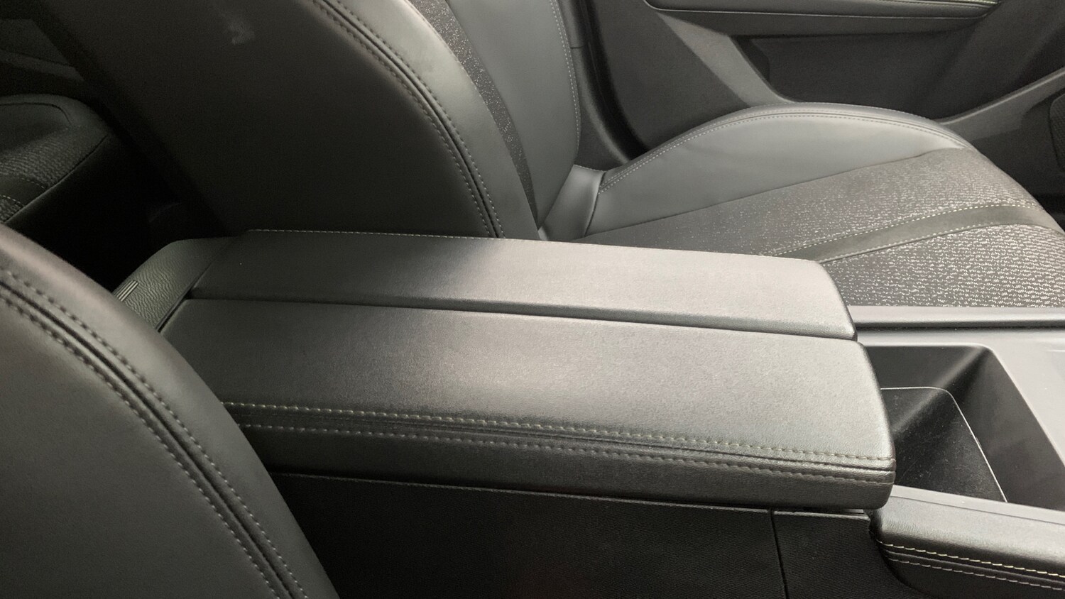 Used Peugeot 408 2025 for sale - 77785237: Photo 55