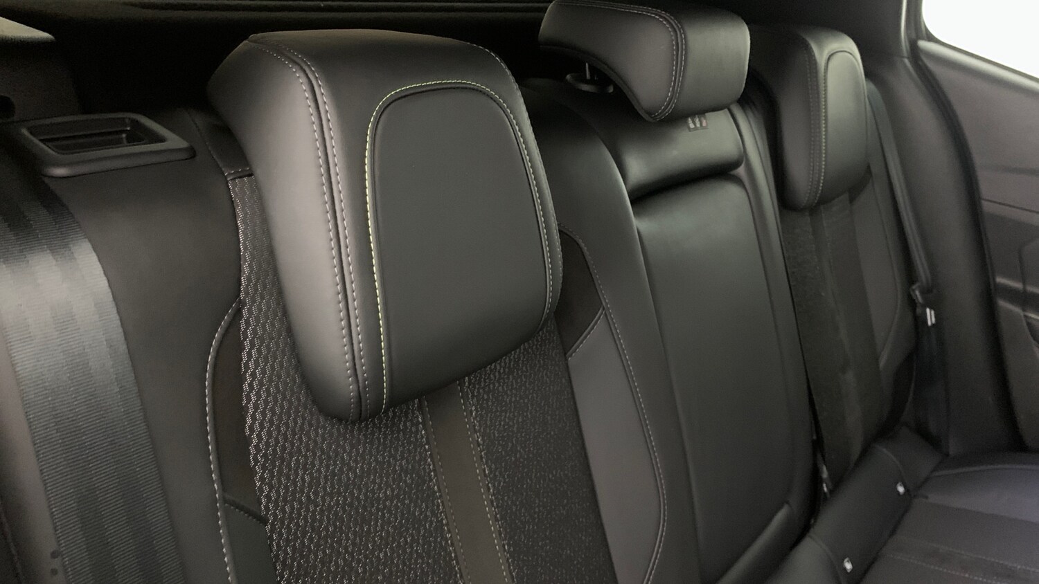 Used Peugeot 408 2025 for sale - 77785237: Photo 8