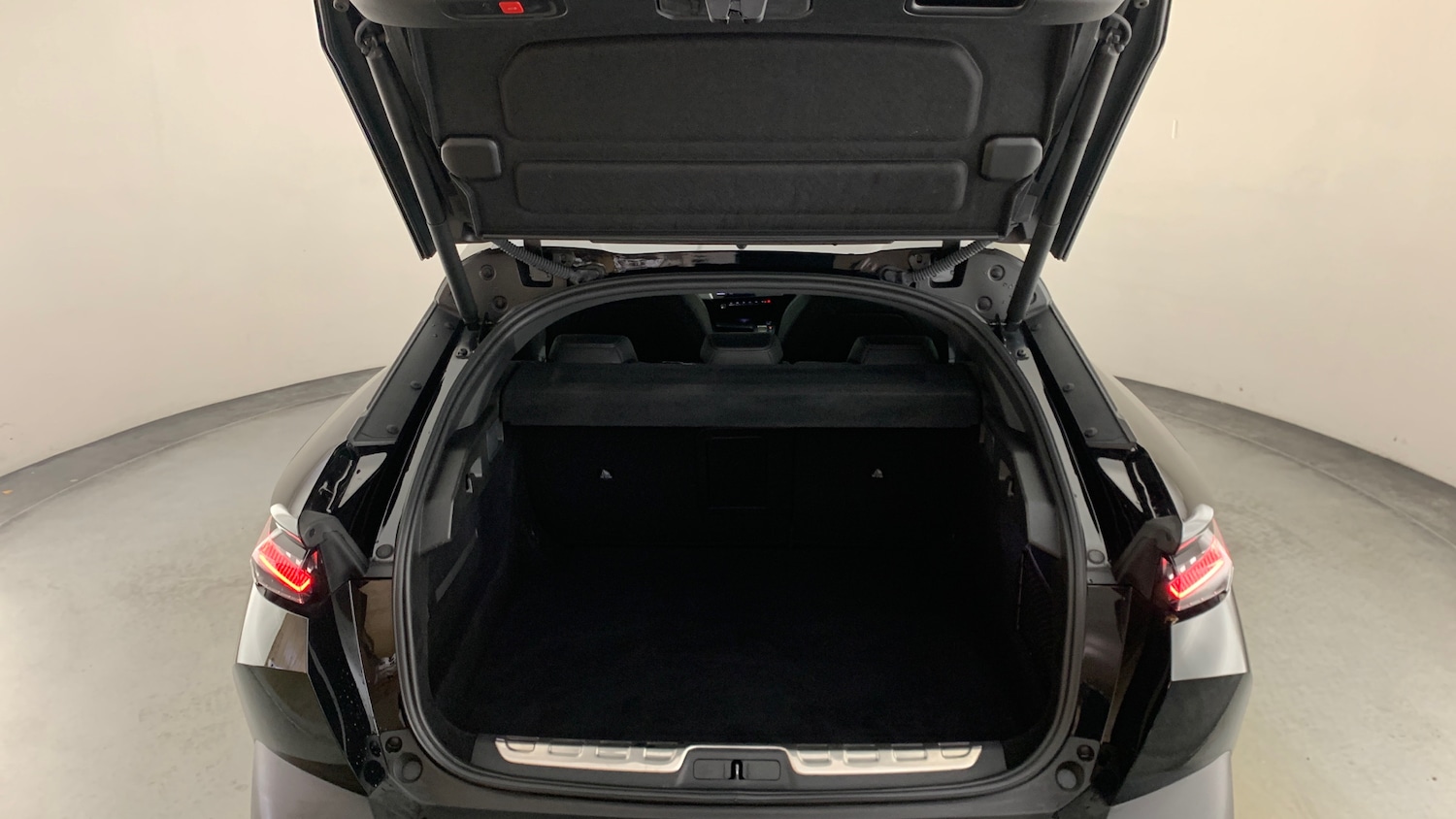 Used Peugeot 408 2024 for sale - 76389554: Photo 5