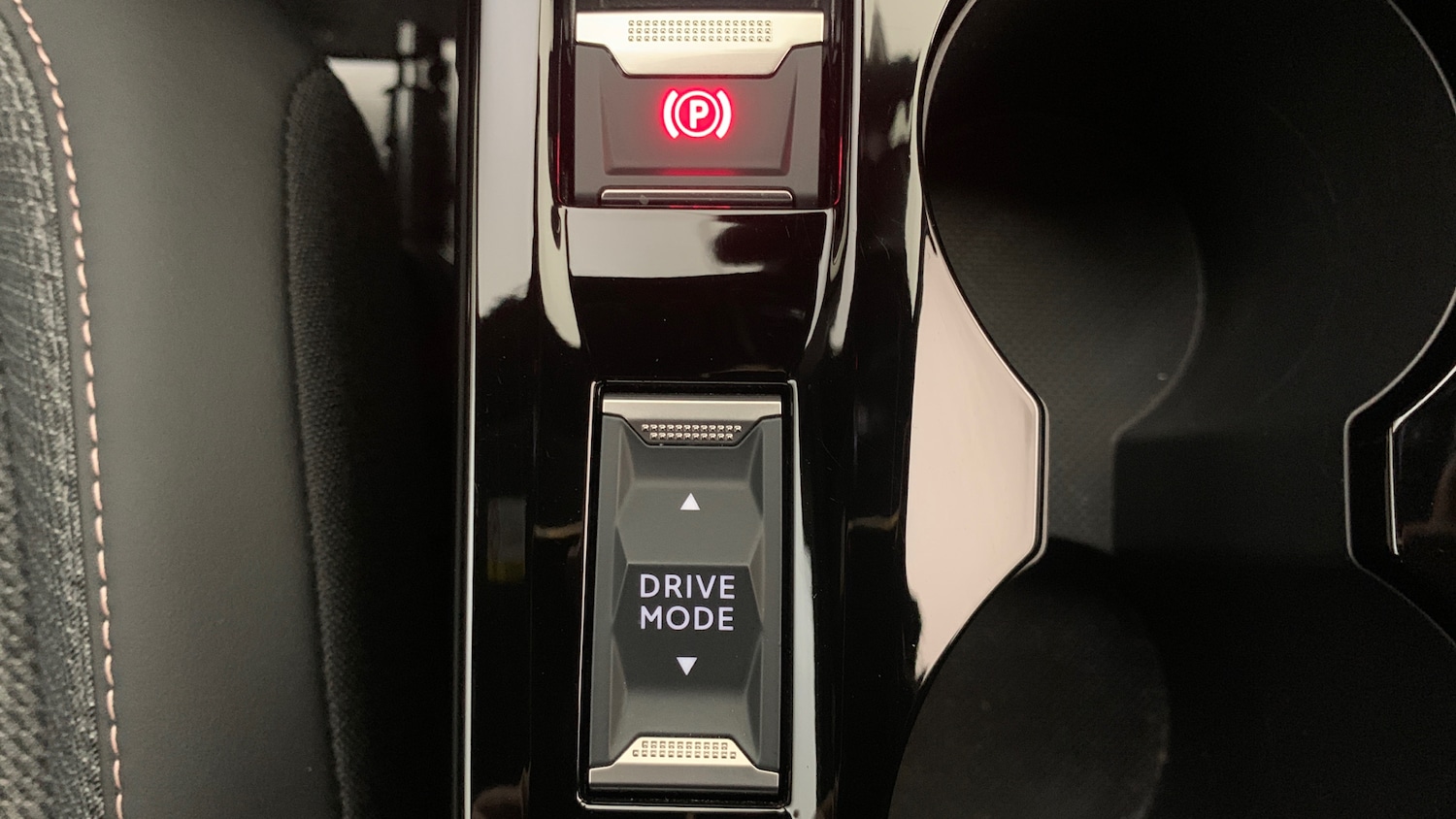 Used Peugeot 2008 2025 for sale - 76621410: Photo 32