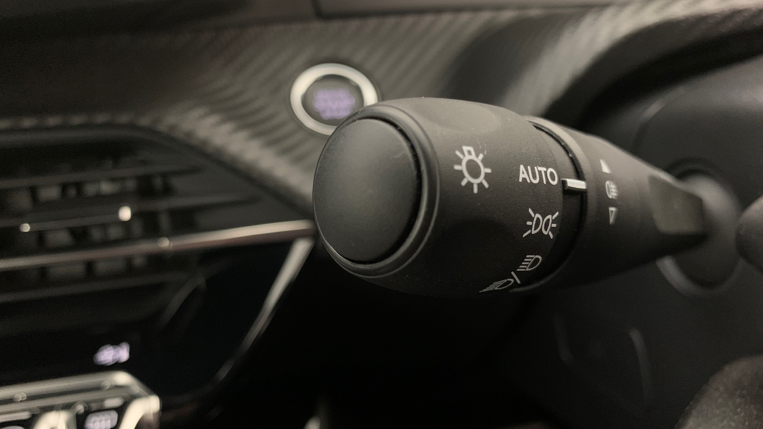 Used Peugeot 2008 2025 for sale - 76621410: Photo 35