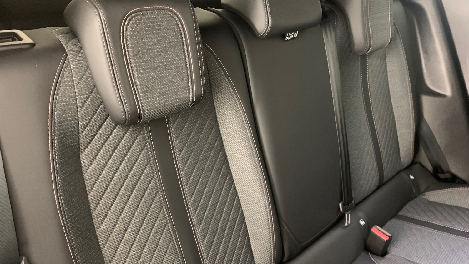 Used Peugeot 2008 2025 for sale - 76621410: Photo 7