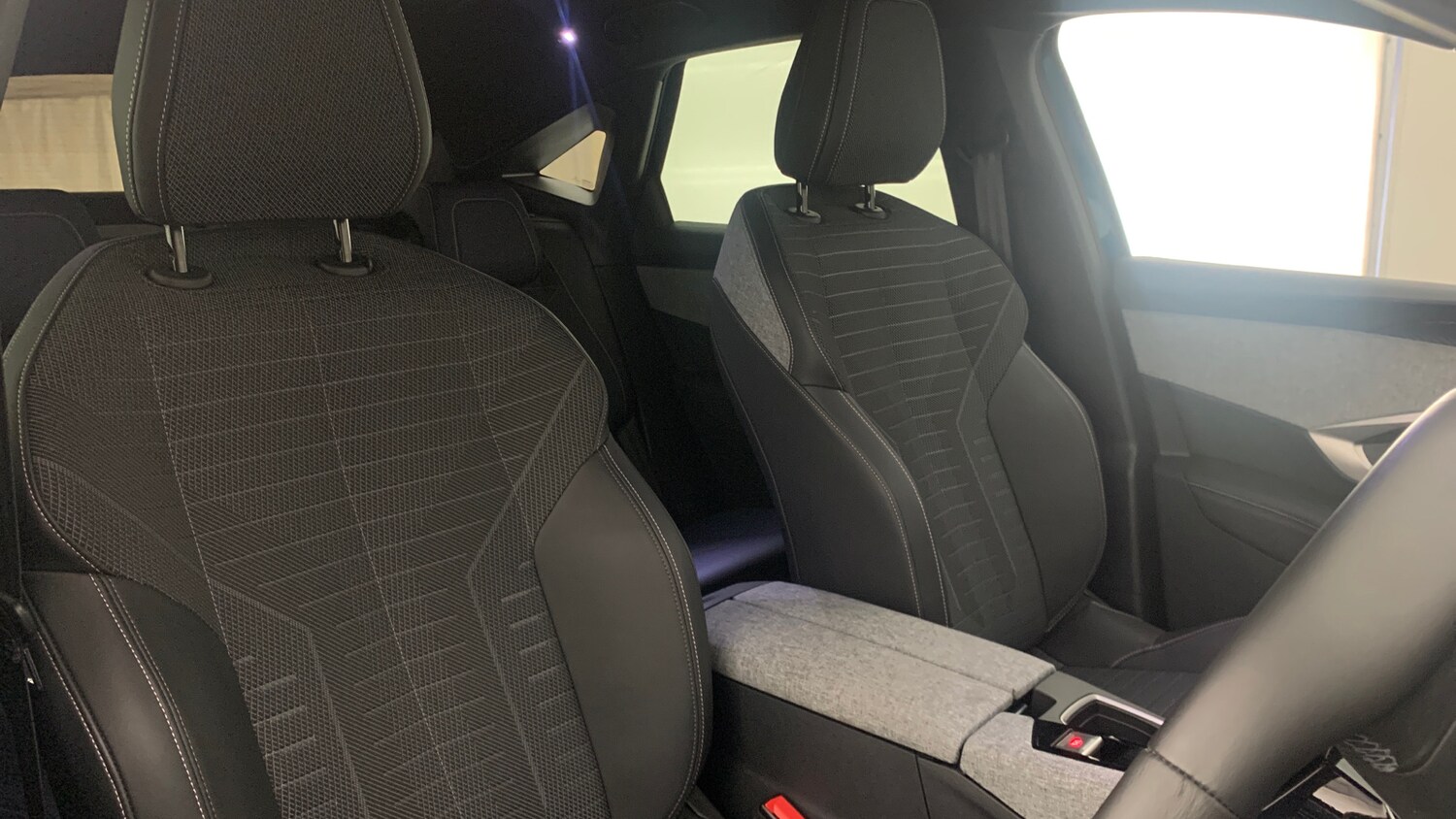 Used Peugeot 3008 2024 for sale - 76260906: Photo 37