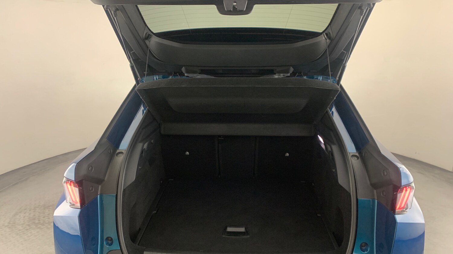 Used Peugeot 3008 2024 for sale - 76260906: Photo 5