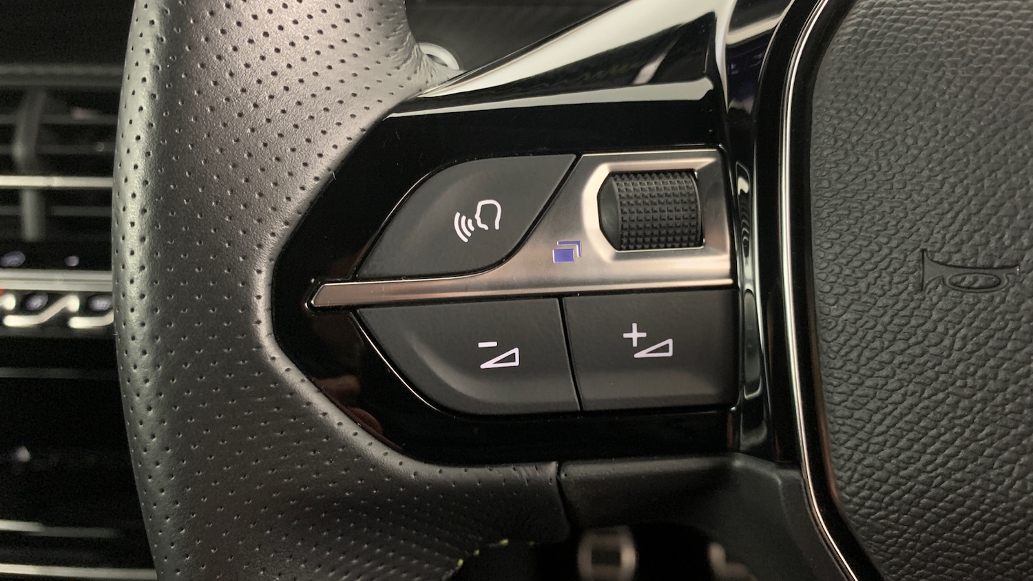 Used Peugeot 208 2024 for sale - 76659860: Photo 19