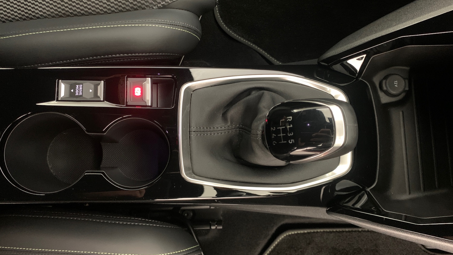 Used Peugeot 208 2024 for sale - 76659860: Photo 32