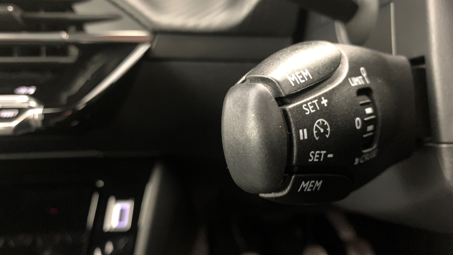 Used Peugeot 208 2024 for sale - 76659860: Photo 37