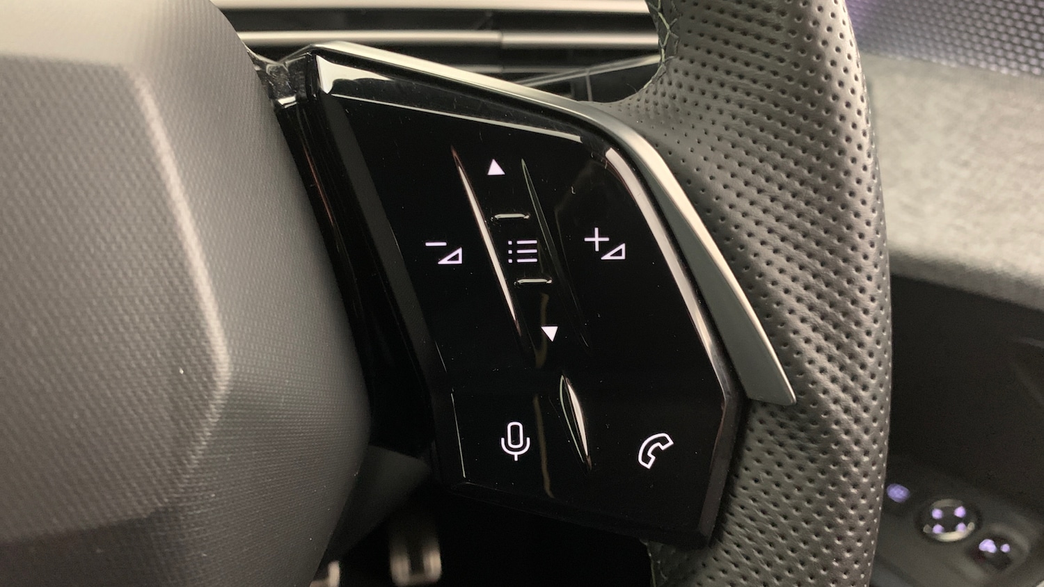 Used Peugeot 3008 2024 for sale - 76621455: Photo 18