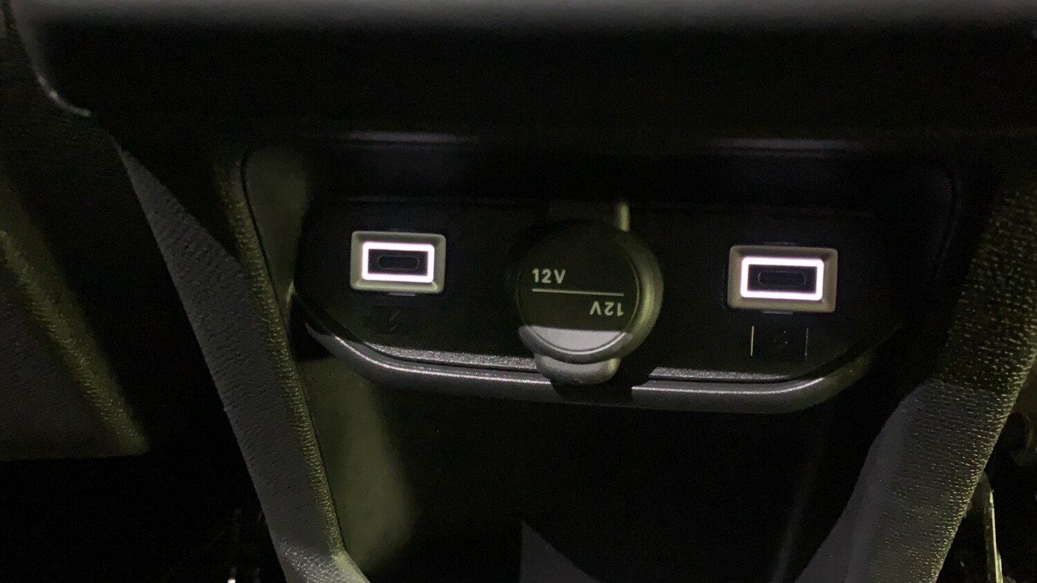 Used Peugeot 3008 2024 for sale - 76621455: Photo 41