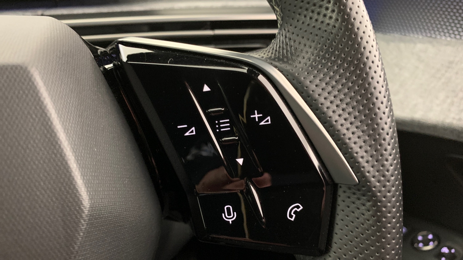 Used Peugeot 3008 2024 for sale - 76400062: Photo 18