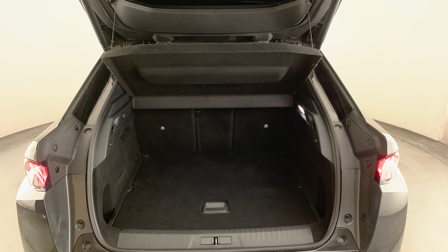 Used Peugeot 3008 2024 for sale - 76400062: Photo 5