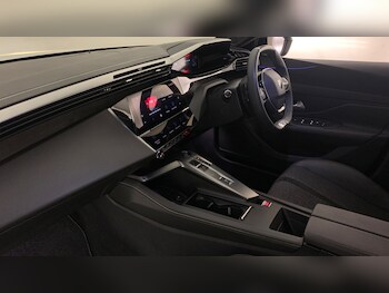 Used Peugeot 308 2025 for sale - 77042322: Photo