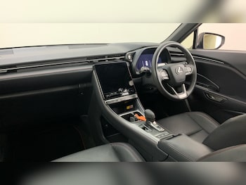 Used Lexus LBX 2024 for sale - 78549578: Photo