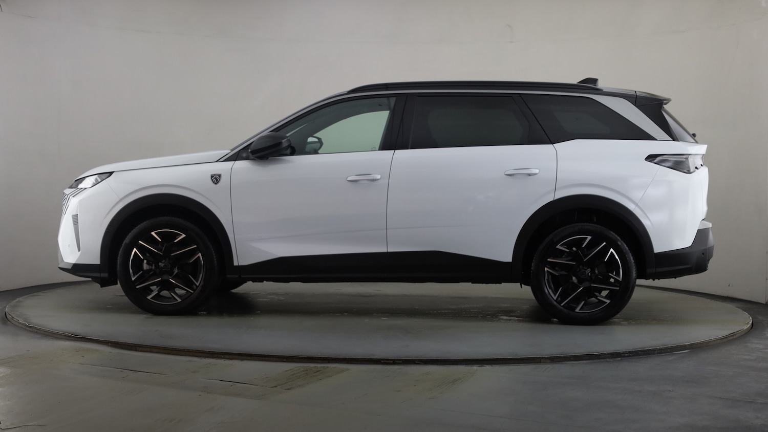 Used Peugeot 5008 2025 for sale - 76586430: Photo 14