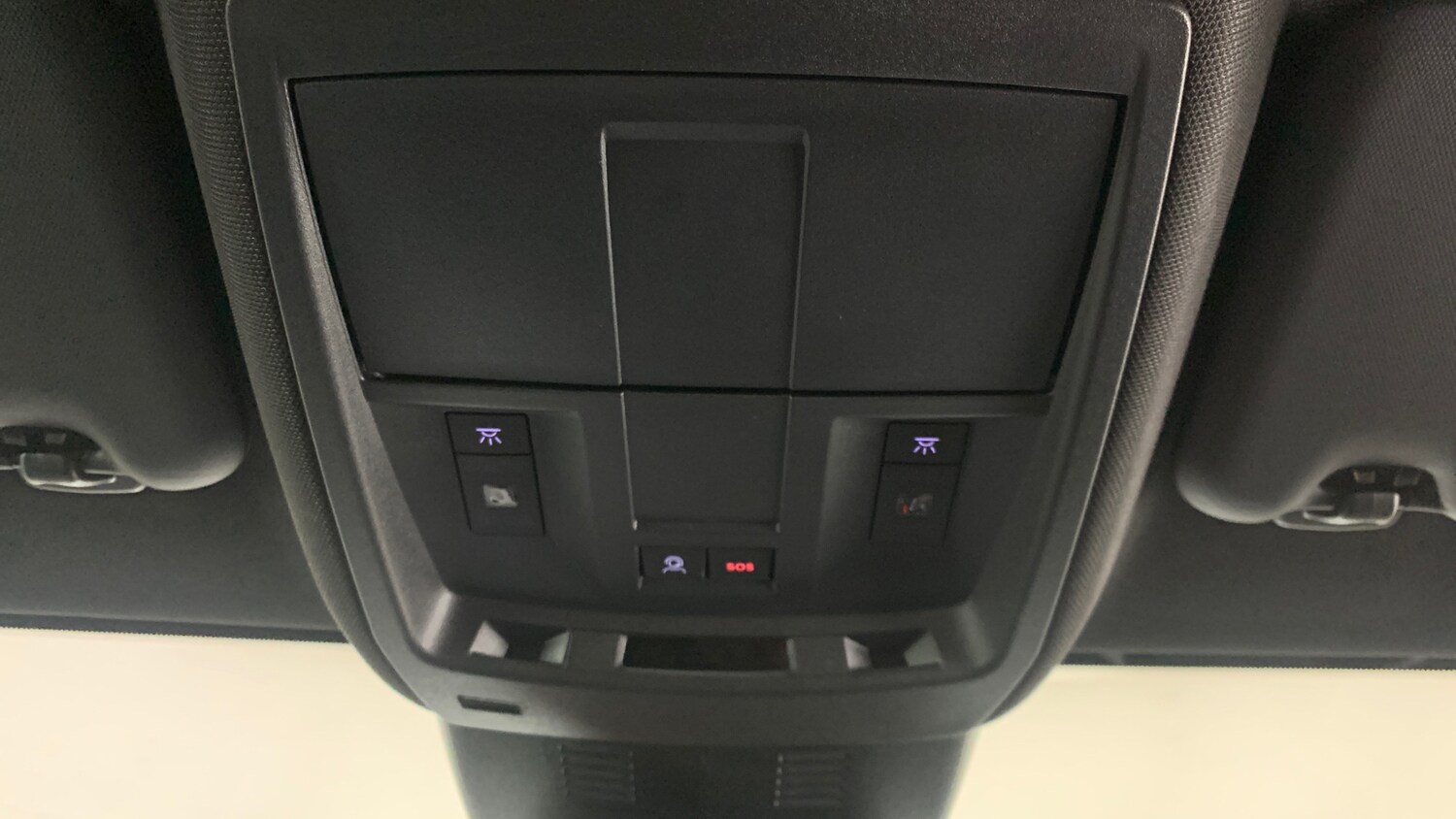 Used Peugeot 5008 2025 for sale - 76586430: Photo 36