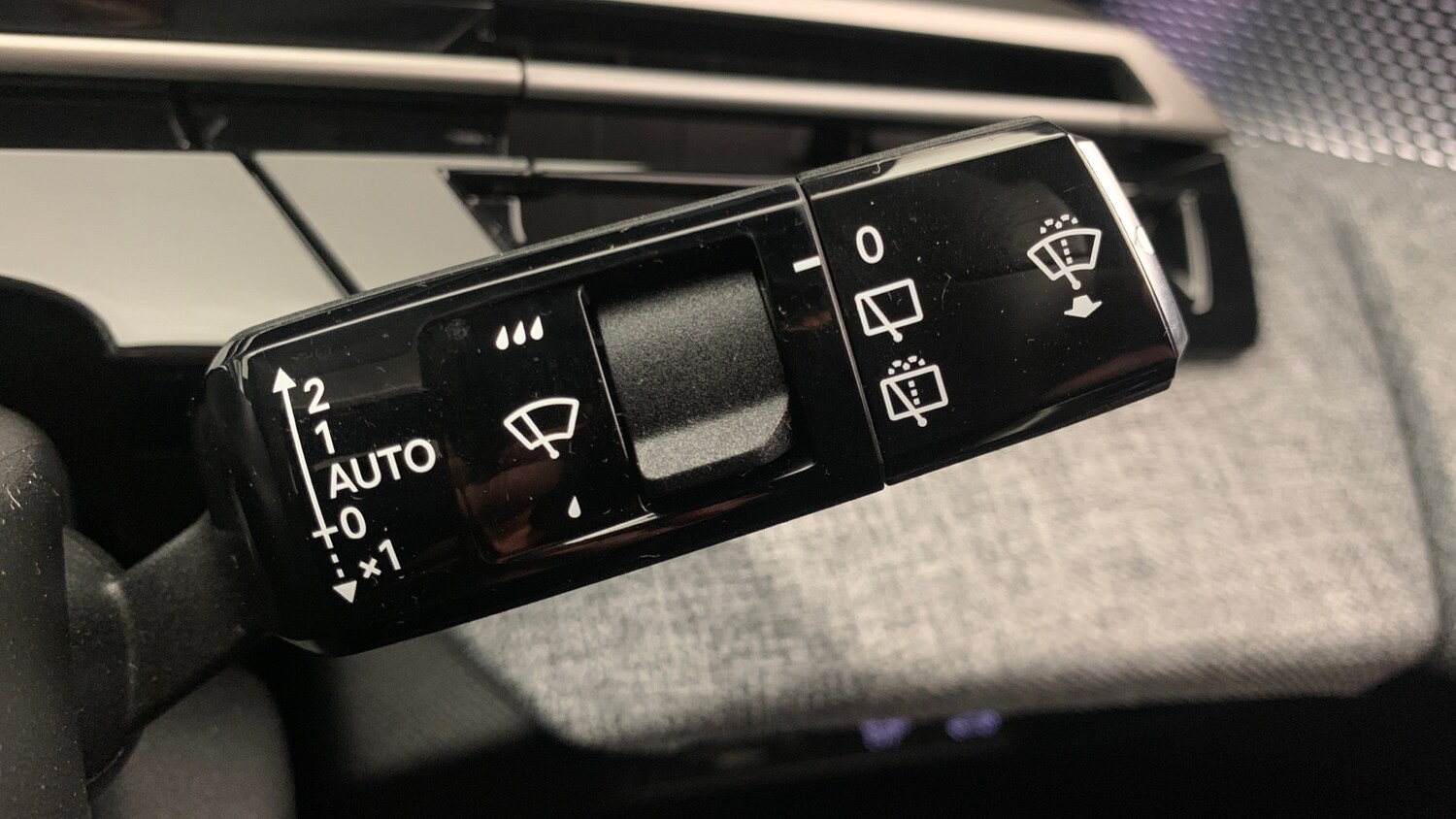 Used Peugeot 5008 2025 for sale - 76586430: Photo 39