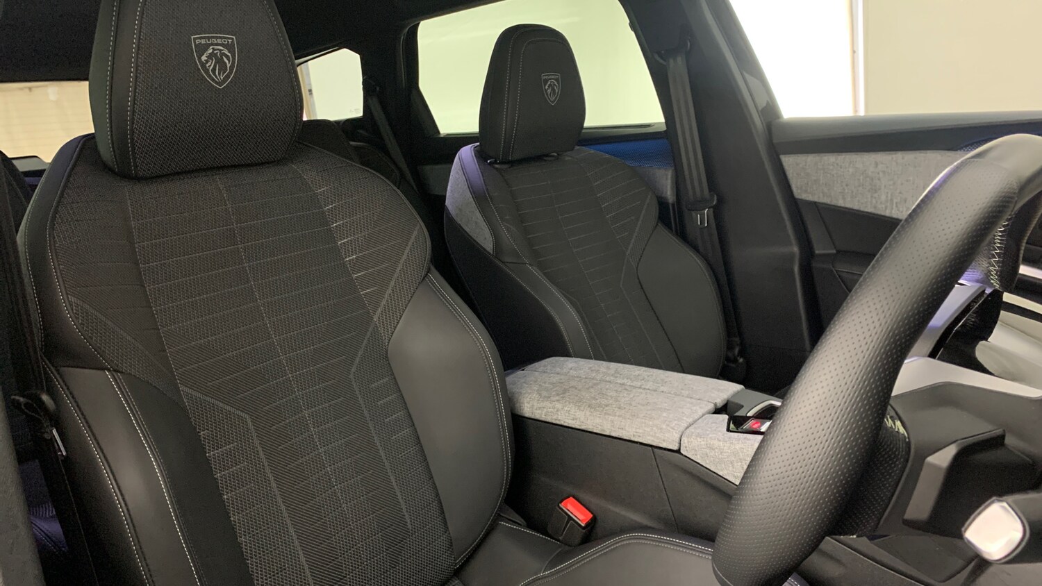 Used Peugeot 5008 2025 for sale - 77994689: Photo 40