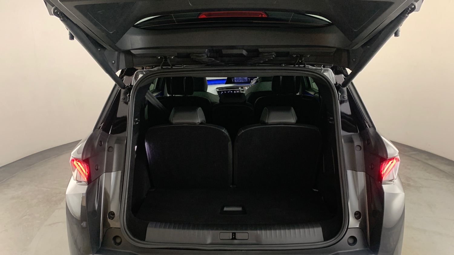 Used Peugeot 5008 2025 for sale - 77994689: Photo 5