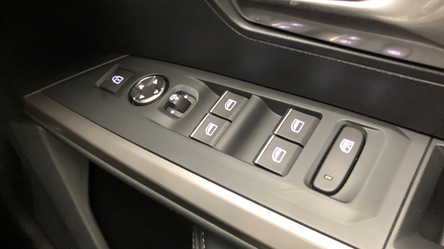 Used Peugeot 3008 2025 for sale - 77910187: Photo 39