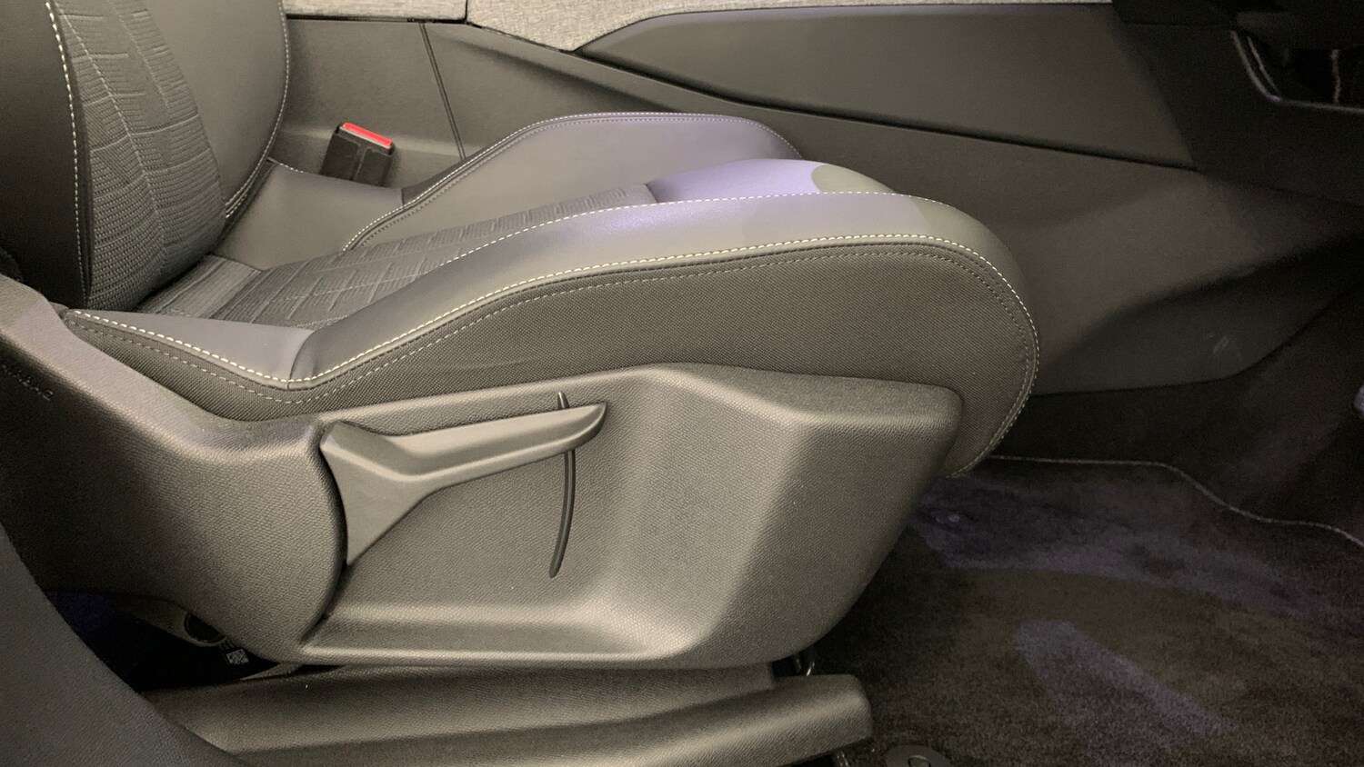 Used Peugeot 3008 2025 for sale - 77910187: Photo 60