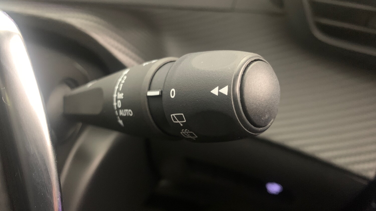 Used Peugeot 2008 2025 for sale - 77569786: Photo 33