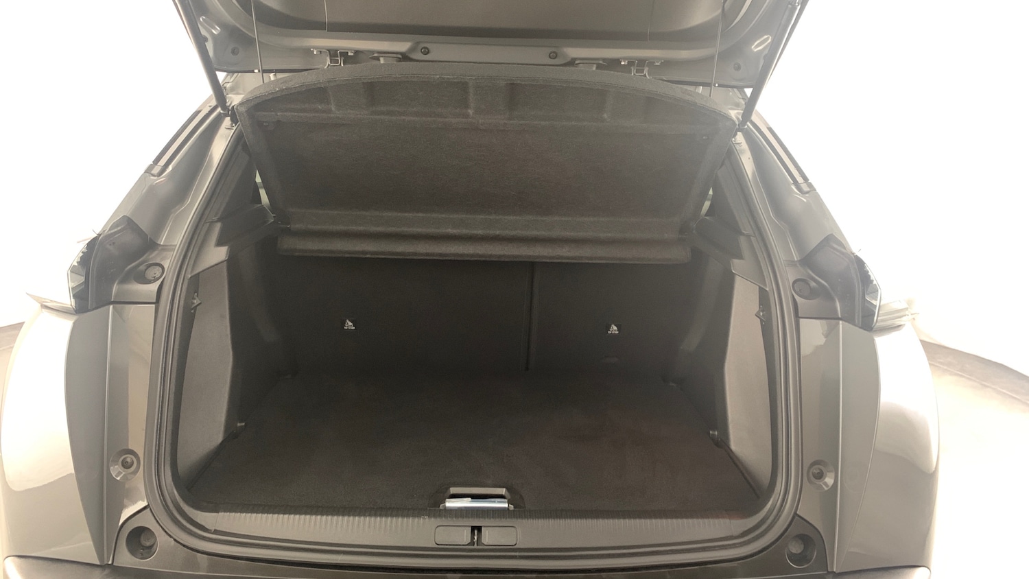 Used Peugeot 2008 2025 for sale - 77569786: Photo 5