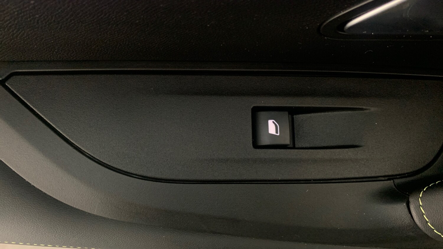 Used Peugeot 2008 2025 for sale - 77569786: Photo 51