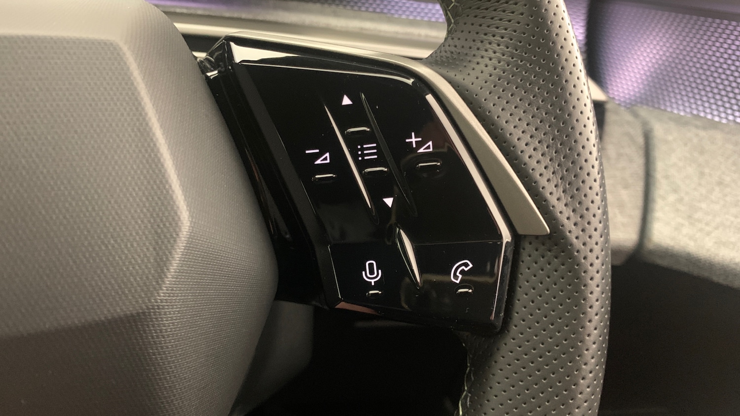 Used Peugeot 5008 2025 for sale - 77067389: Photo 19