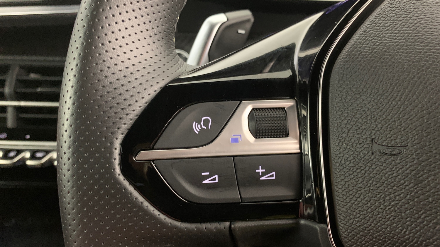 Used Peugeot 2008 2024 for sale - 76419754: Photo 19