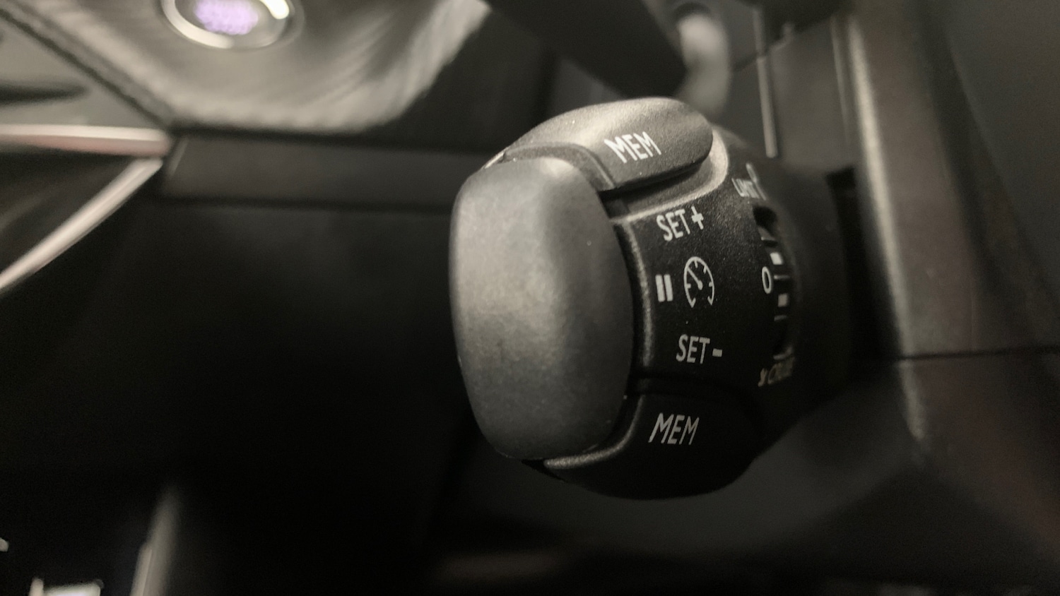 Used Peugeot 2008 2024 for sale - 76419754: Photo 36