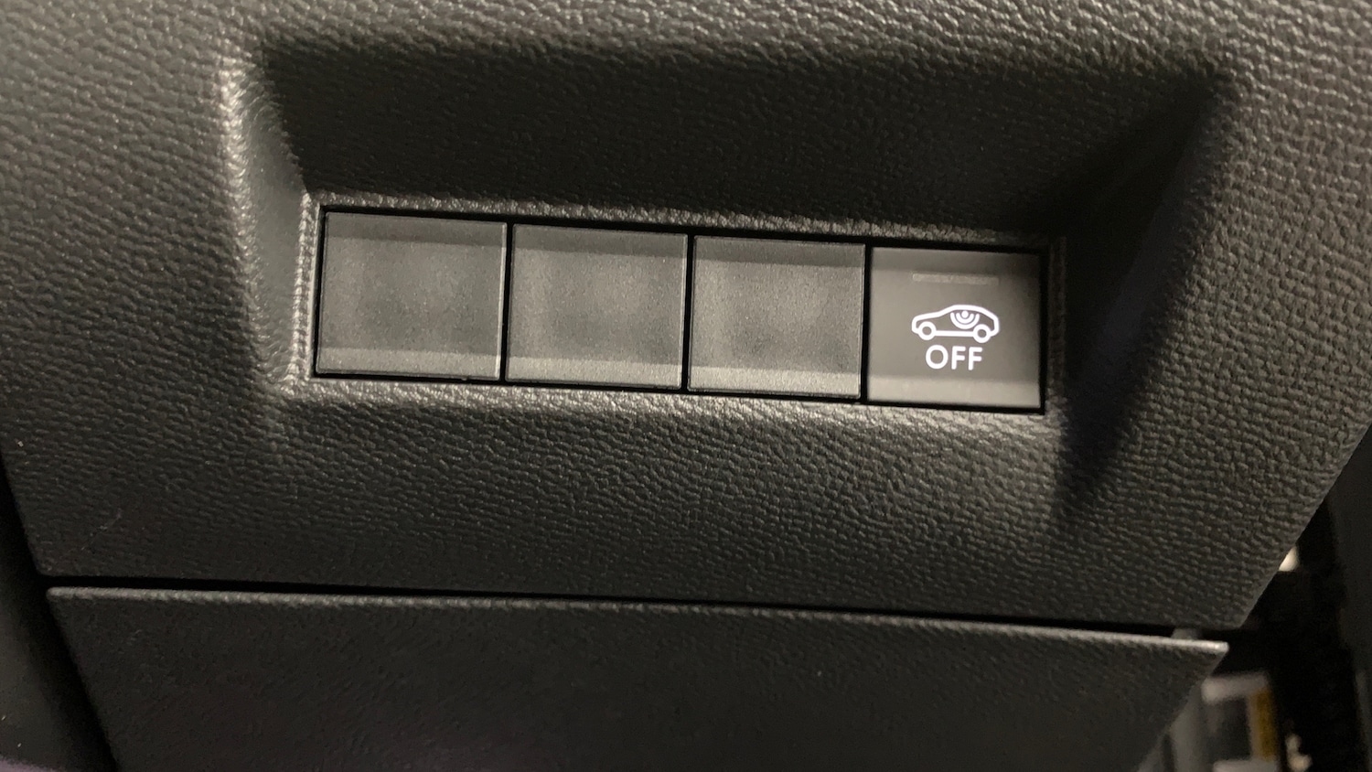 Used Peugeot 2008 2024 for sale - 76647062: Photo 20