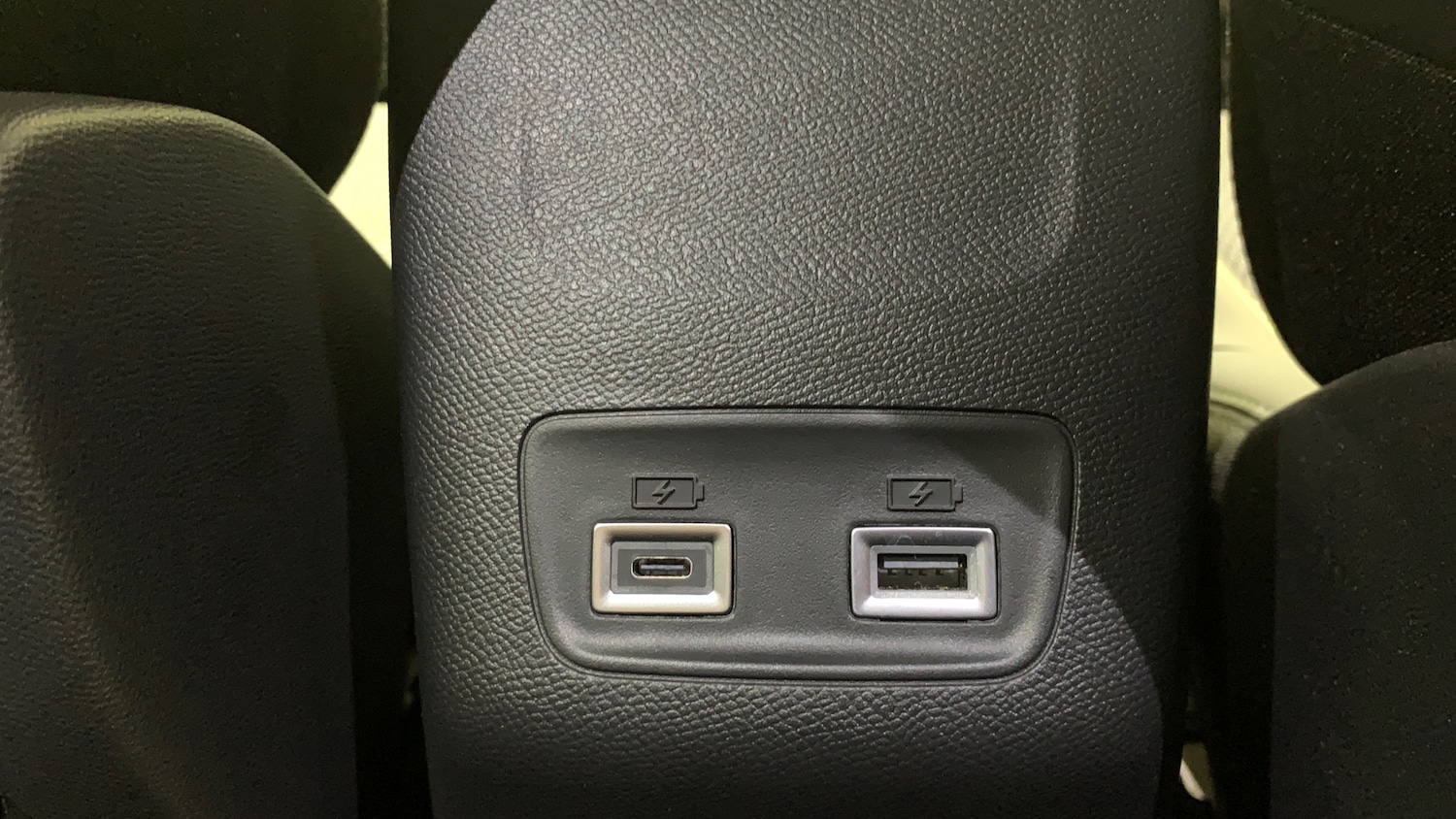 Used Peugeot 2008 2024 for sale - 76647062: Photo 41