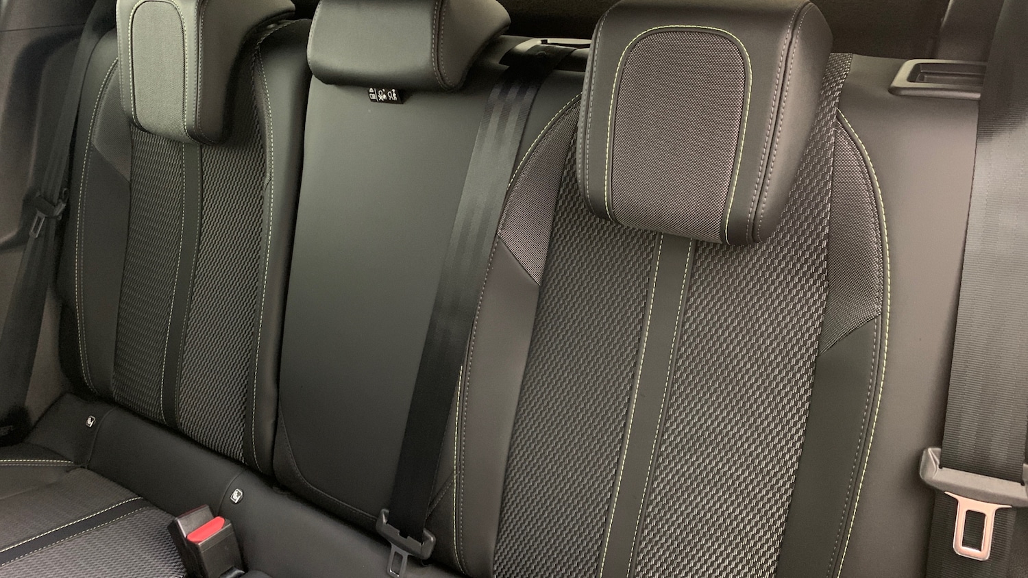 Used Peugeot 2008 2024 for sale - 76647062: Photo 8