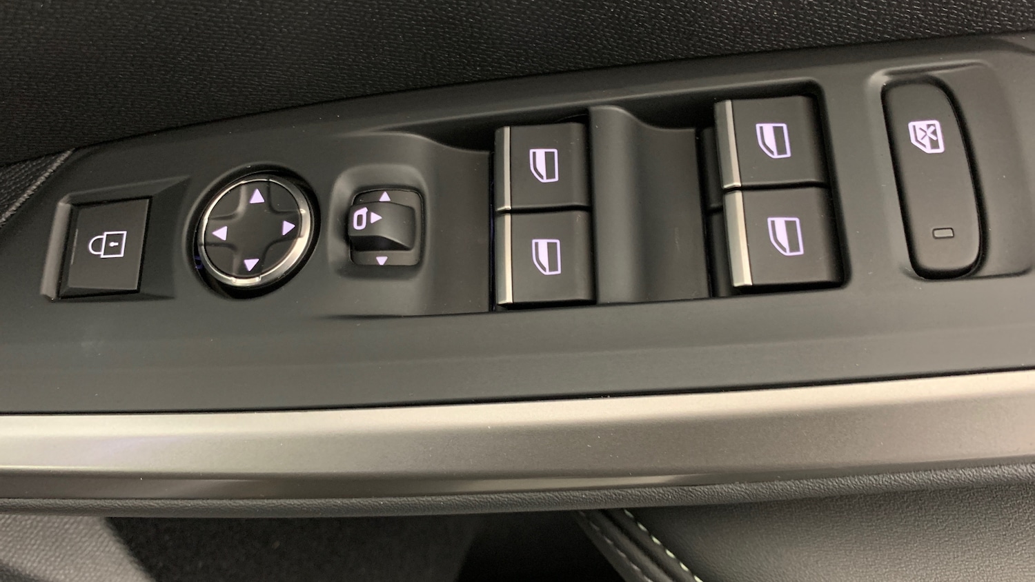 Used Peugeot 3008 2025 for sale - 76574306: Photo 39