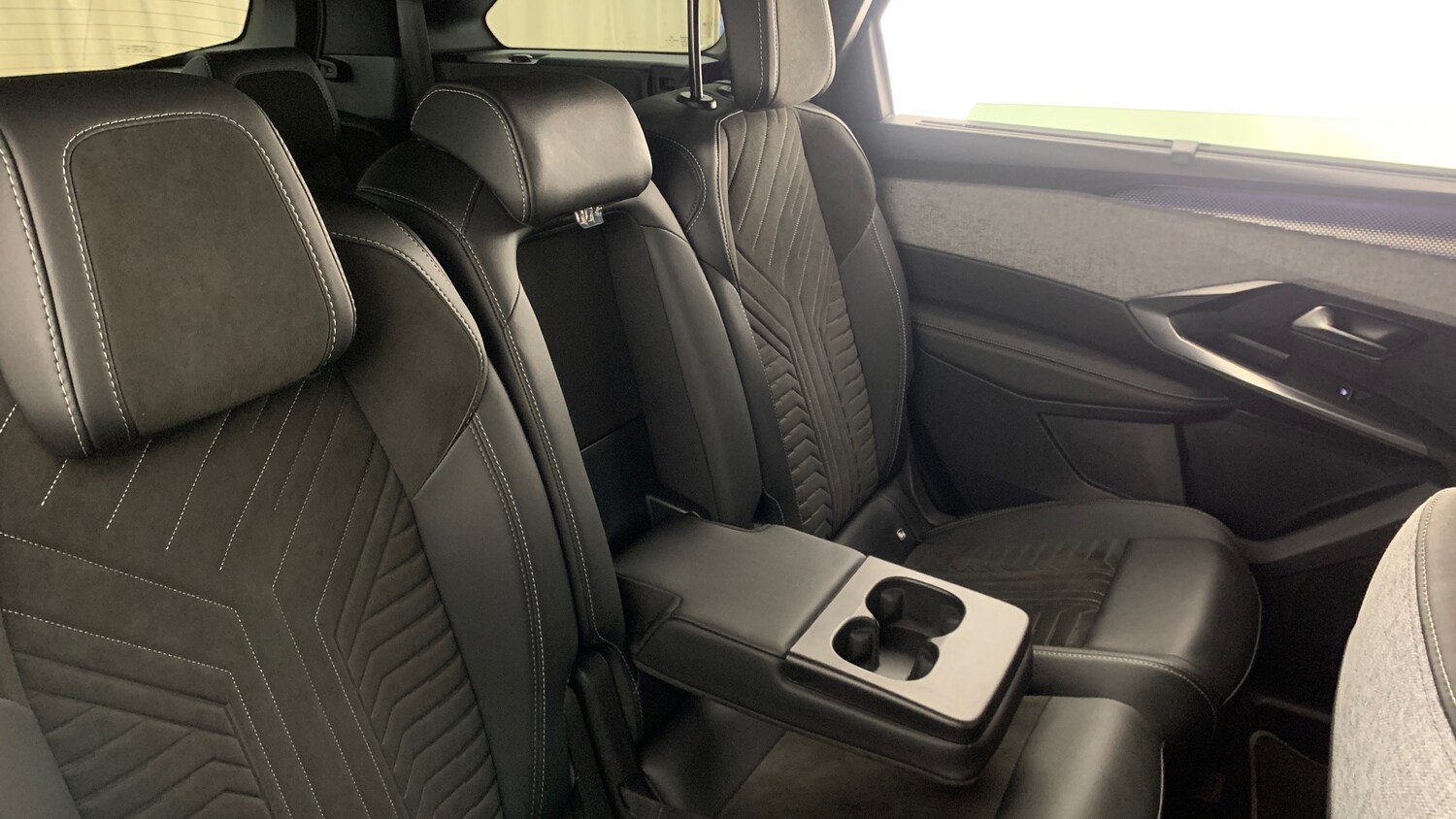 Used Peugeot 5008 2024 for sale - 77551333: Photo 72