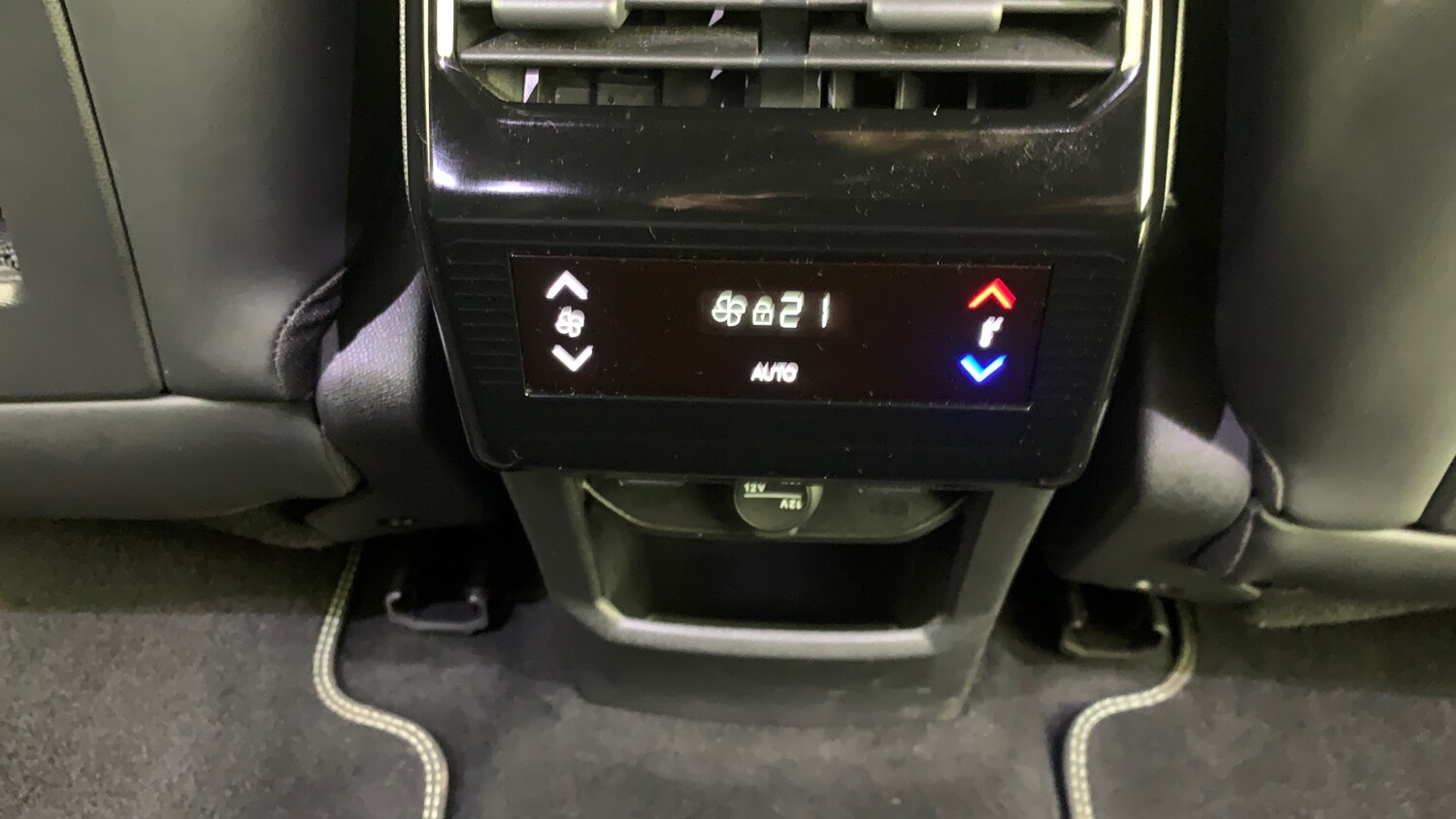 Used Peugeot 5008 2024 for sale - 77551333: Photo 74