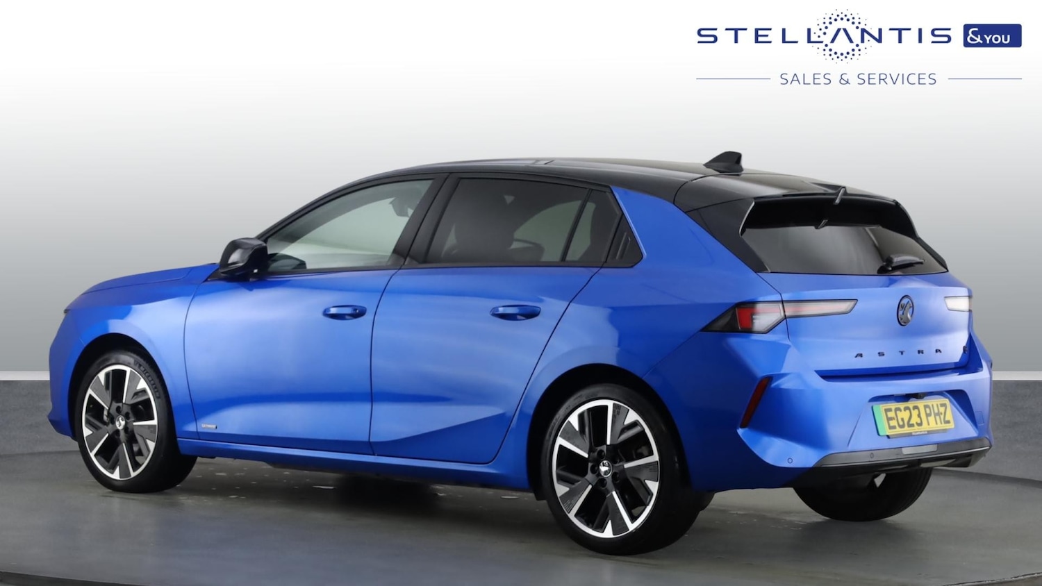 Used Vauxhall Astra 2023 for sale - 77042351: Photo 3