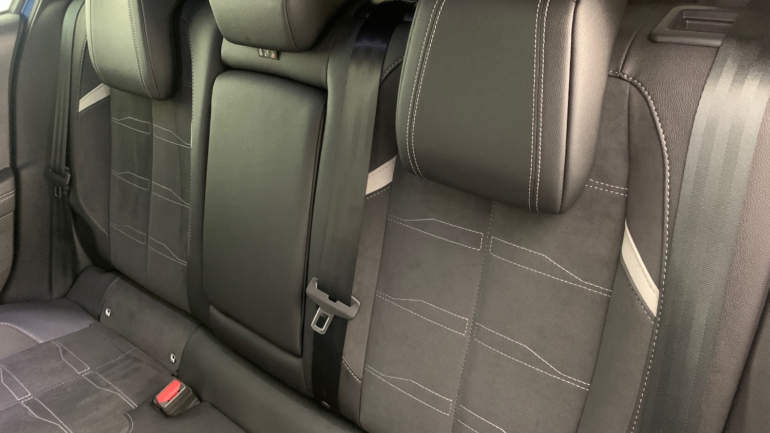 Used Vauxhall Astra 2023 for sale - 77042351: Photo 8