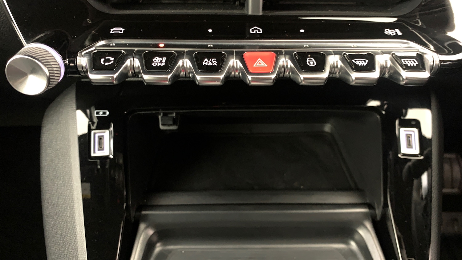 Used Peugeot 2008 2024 for sale - 76486419: Photo 30