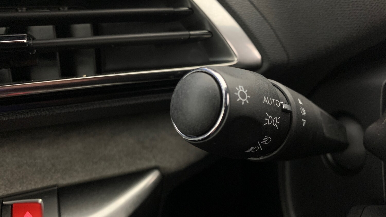 Used Peugeot 3008 2024 for sale - 76338294: Photo 37