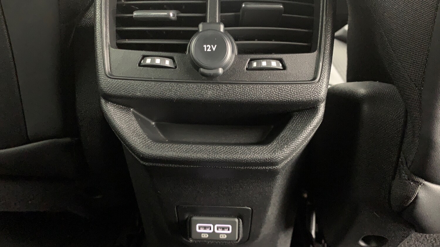 Used Peugeot 3008 2024 for sale - 76338294: Photo 42